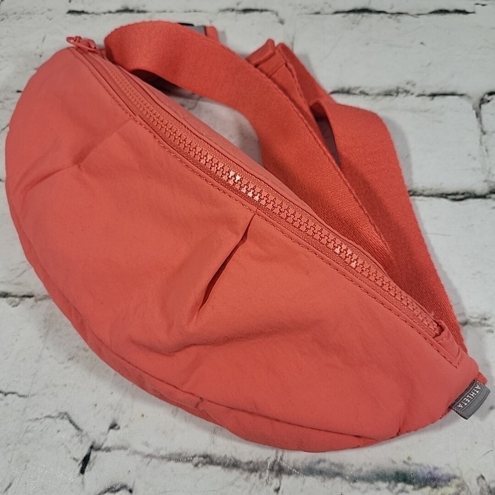 Athleta Fanny Pack Womens One Size Pink Coral Nylon Waist Bag W/Built In Wallet